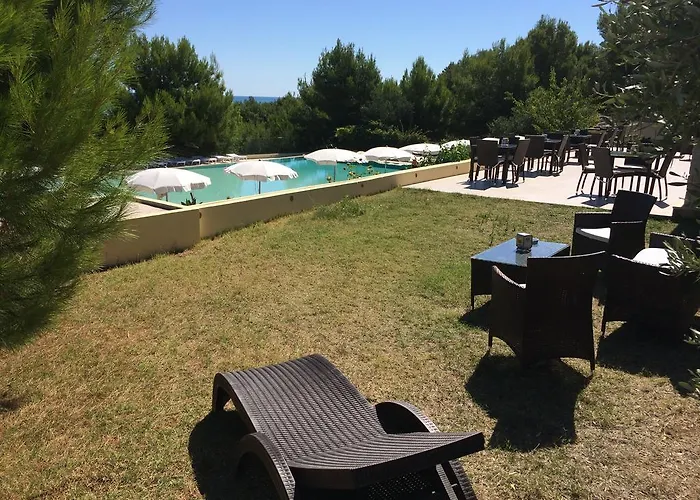 Gli Stingi 维耶斯泰